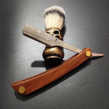 Load image into Gallery viewer, Bora Beu Folding Razors &amp; Holders
