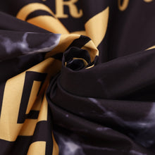 Load image into Gallery viewer, Barber Pro Anti-static Capes
